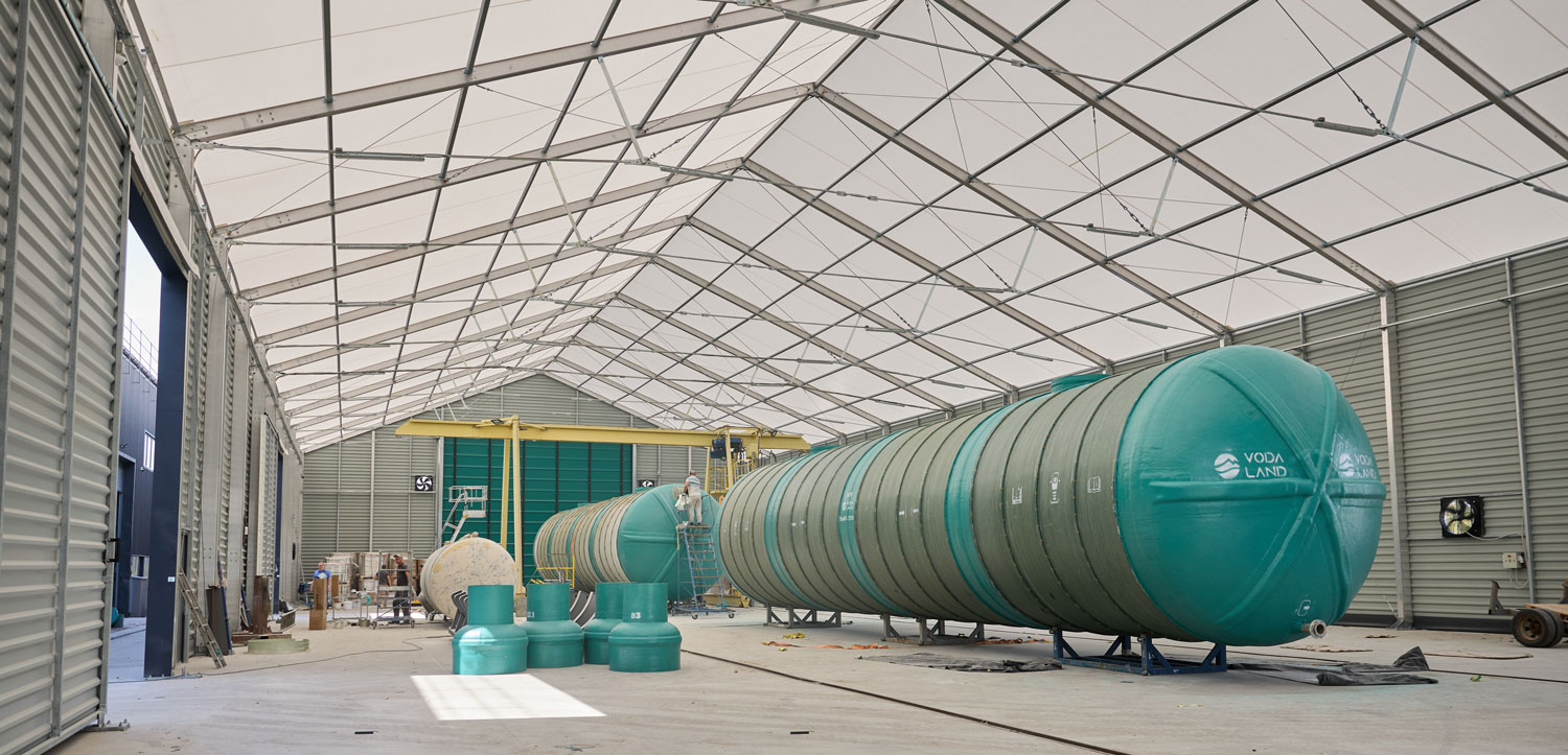 Найвища споруда зі швидкомонтованих складів для компанії VODALAND