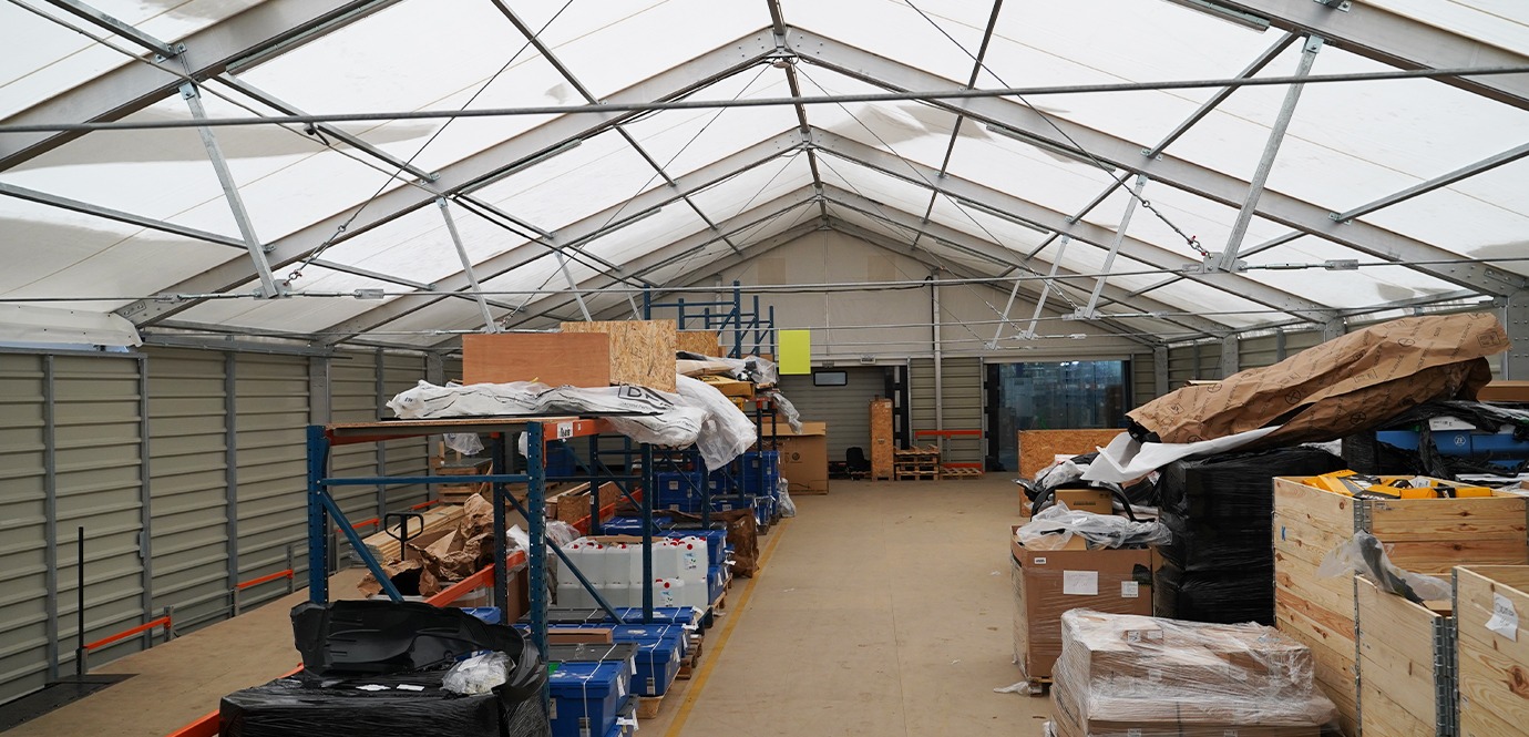 Швидкомонтовані будівлі: розширення площі основного складу всього за 2,5 місяці