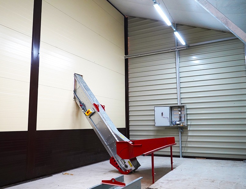 Склад та виробниче швидкомонтоване приміщення під одним дахом