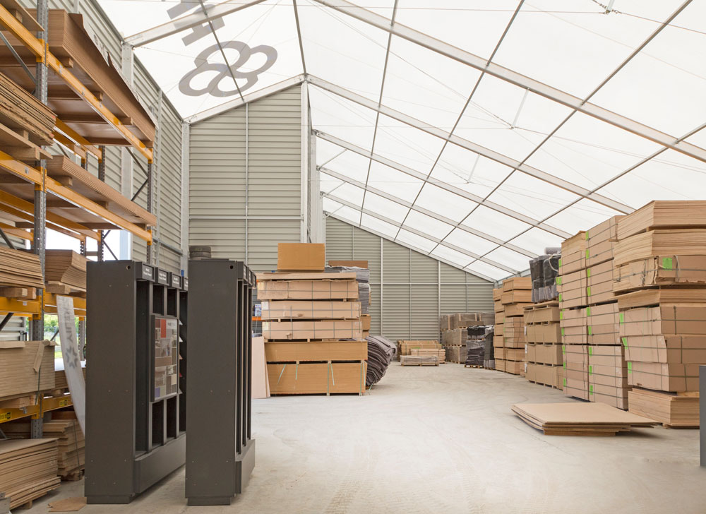 Холодна швидкомонтована споруда. Площа більша ніж 800 кв.м