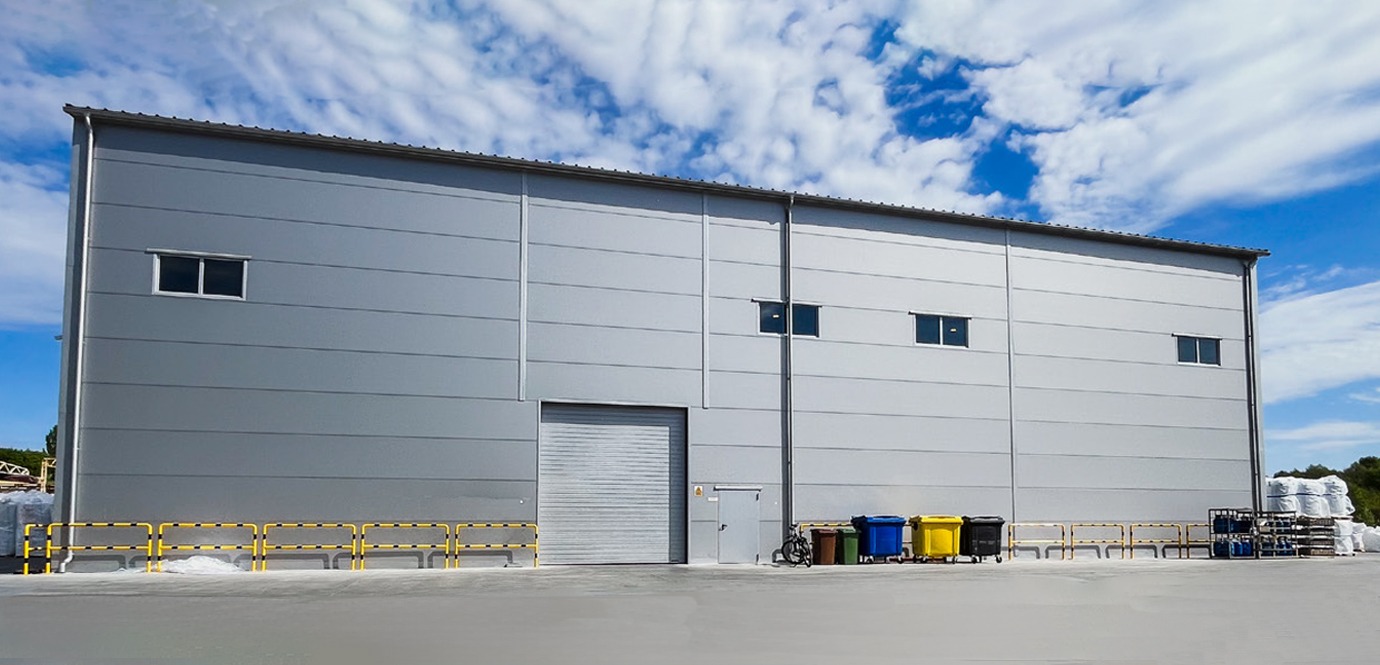 Швидкомонтована сталева споруда для виробництва PET-преформ у Польщі